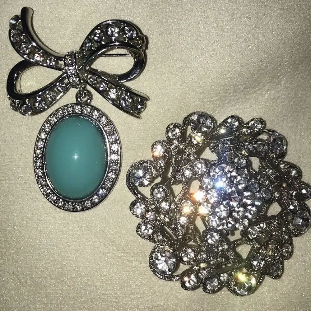 Crystal Brooch Set!! - Picture 3 of 8